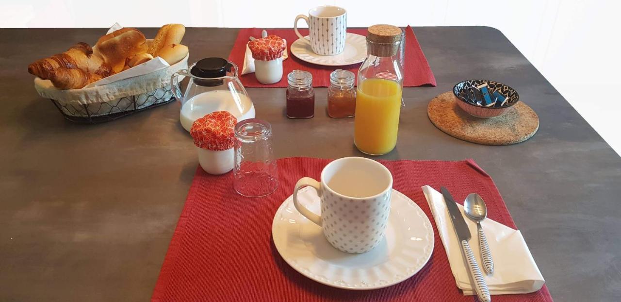 Les Chenes De Da-Li Bed & Breakfast Lezignan-la-Cebe Eksteriør bilde